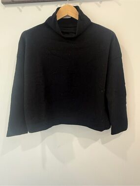 Rosso 35 Geneva Black Boxy Cropped Wool Sweater Mock Neck Cozy Warm Modern Fit